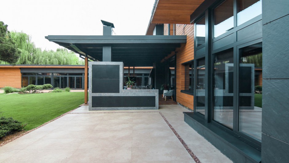 Design of the restaurant Loft house