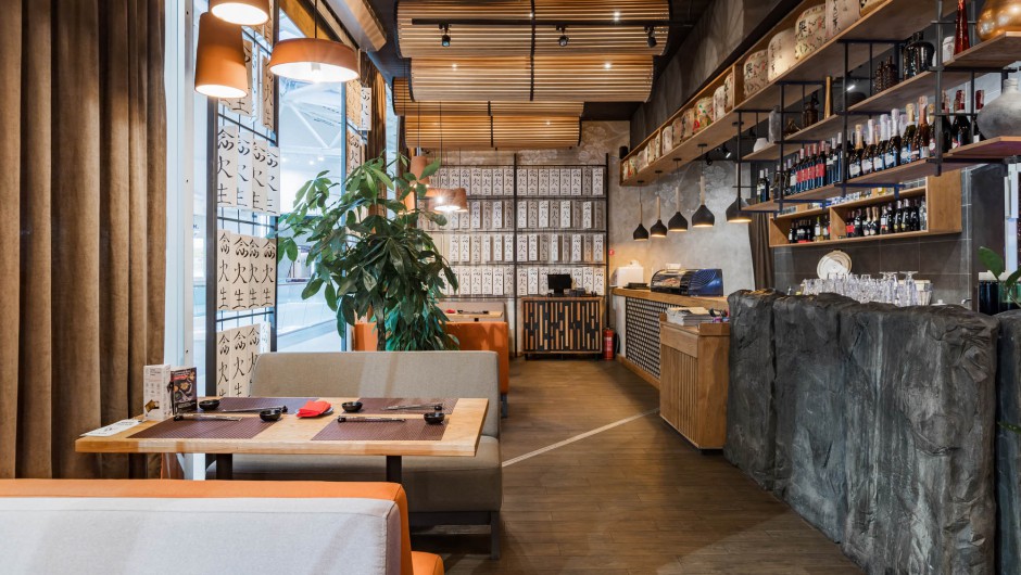 Design of the restaurant Japanese Restaurant Murakami 