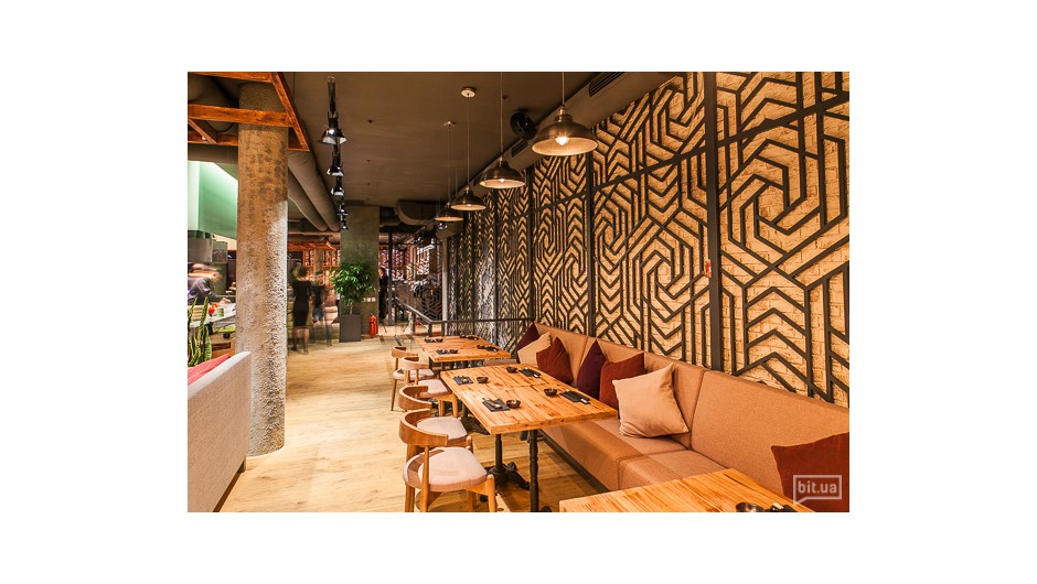 Design of the restaurant Koya Restaurant in Arena Kiev